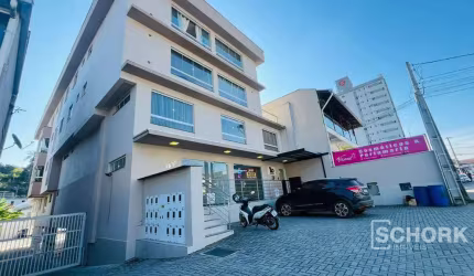Apartamento com 2 dormitórios para alugar, 70 m² por R$ 2.150,00/mês - Fortaleza - Blumenau/SC