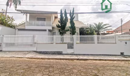Casa com 3 dormitórios à venda, 260 m² por R$ 1.100.000,00 - Fortaleza - Blumenau/SC