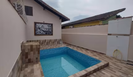 Casa à venda em Mongaguá, Balneário Flórida Mirim, com 2 quartos, com 75.37 m²