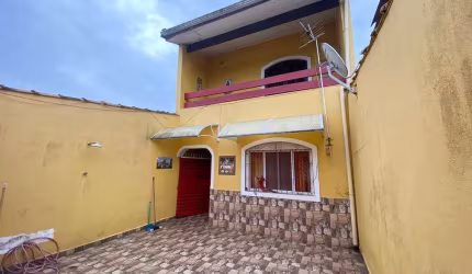 Sobrado com 3 dorms, Vila Nossa Senhora de Fátima, Mongaguá