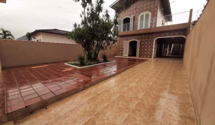 Sobrado à venda em Itanhaém, Cibratel II, com 5 quartos, com 252 m²