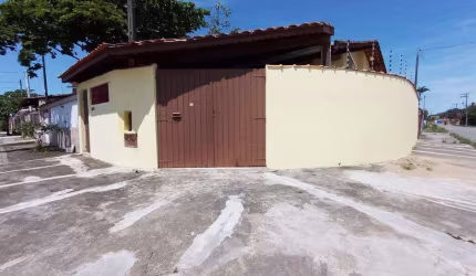 Casa com 3 dorms, Balneário Flórida Mirim, Mongaguá - R$ 300 mil, Cod: 70509348