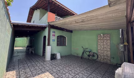 Sobrado à venda em Mongaguá, Flórida Mirim, com 2 quartos, com 143 m²