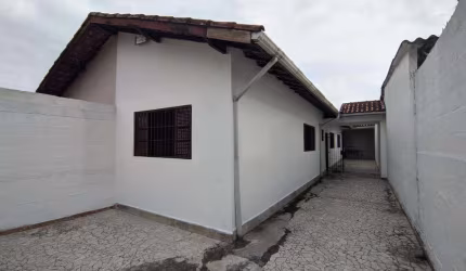 Casa com 2 dorms, Balneário Samas, Mongaguá - R$ 250 mil, Cod: 70509523