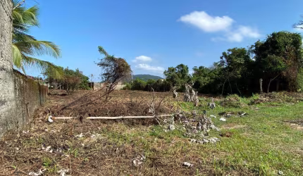 Terreno à venda em Mongaguá, Balneário Itaguai, com 150 m²
