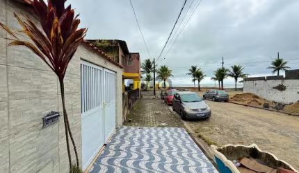 Casa à venda em Mongaguá, Itaóca, com 2 quartos, com 87 m²