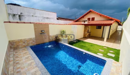 Casa nova em Itanhaém com 03 dormitórios, aceita financiamento bancário, LADO PRAIA!!!