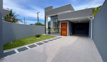 Casa Isolada à Venda em Santa Eugênia, Mongaguá – 124m², Piscina, Pé Direito Duplo!