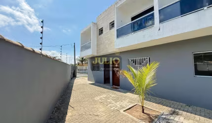 Sobrado à venda em Mongaguá, Itaóca, com 2 suítes, com 73 m²
