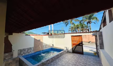 Casa à venda em Itanhaém, Loty, com 2 quartos, com 70 m²