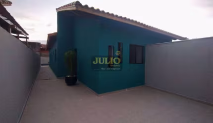 Casa à venda em Itanhaém, Jd Jamaica, com 2 quartos, com 70 m²