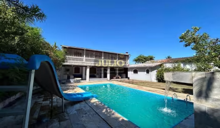 Sobrado à venda em Itanhaém, Baln Tupy, com 4 quartos, com 200.46 m²