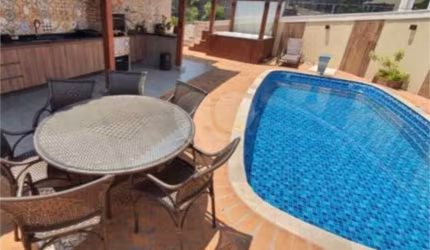 Casa térrea com 4 quartos à venda em Jardim Paulista I - SP