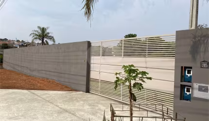 Casa com 4 quartos à venda em Poste - SP