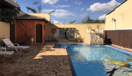 Casa com 3 quartos à venda em Vila Santa Terezinha - SP