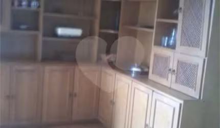 Casa com 3 quartos à venda em Jardim Tamoio - SP