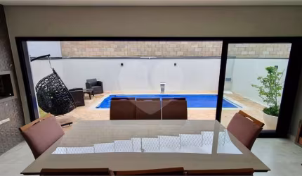 Condomínio com 3 quartos à venda em Recanto Quarto Centenário - SP