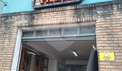 Prédio inteiro para locação em Centro - SP