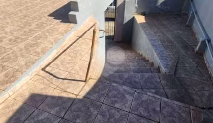 Casa com 4 quartos à venda em Parque União - SP