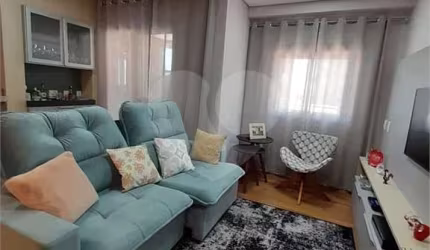 Apartamento com 2 quartos à venda em Jardim Tereza Cristina - SP