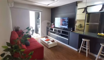 Apartamento com 2 quartos à venda em Anhangabaú - SP