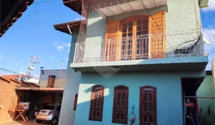 Sobrado com 3 quartos à venda em Vila M Genoveva - SP