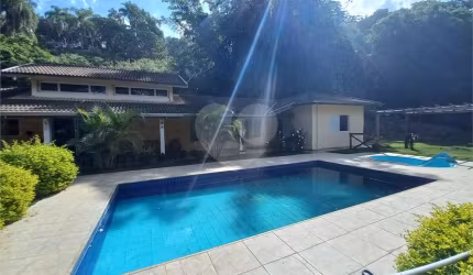 Chácara com 3 quartos à venda em Estância Figueira Branca - SP
