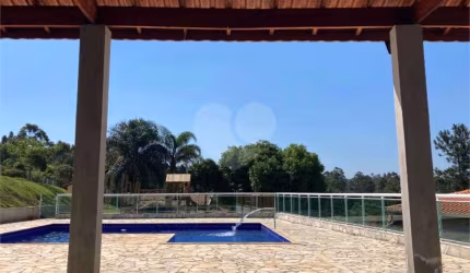 Chácara com 2 quartos à venda em Moinho - SP