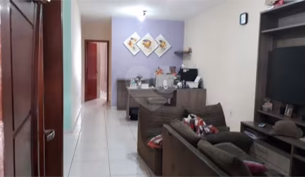 Casa térrea com 3 quartos à venda em Jardim Marambaia Ii - SP