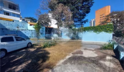 Terreno para locação em Chácara Urbana - SP