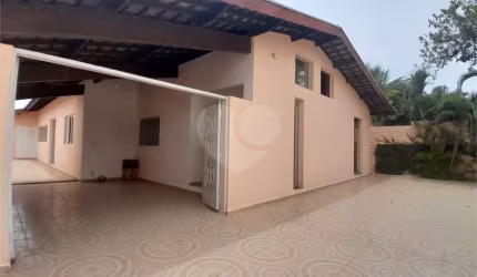 Casa com 4 quartos à venda ou para locação em Jardim Das Samambaias - SP