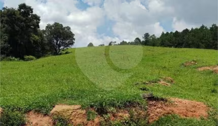 Área de Terra à venda em Jardim Tarumã - SP