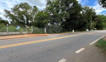 Terreno à venda em Ivoturucaia - SP