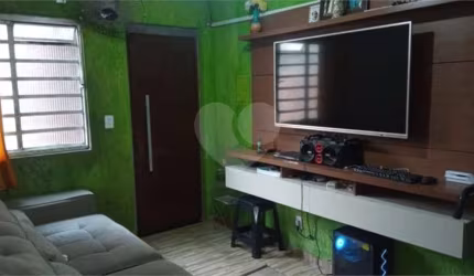 Apartamento com 2 quartos à venda em Morada Das Vinhas - SP
