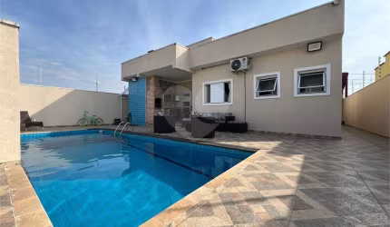 Casa térrea com 3 quartos à venda em Portais (polvilho) - SP
