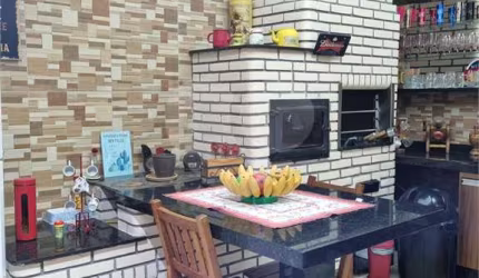 Casa com 3 quartos à venda em Condomínio Chacur - SP