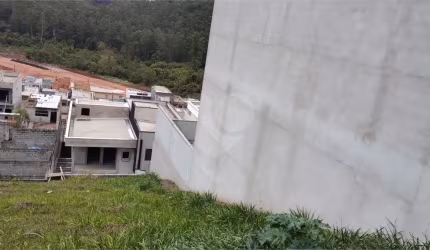 Terreno à venda em Portais (polvilho) - SP