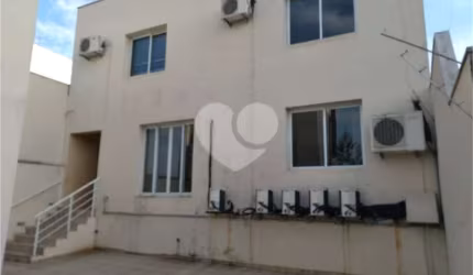 Salão Comercial à venda ou para locação em Vila Boaventura - SP
