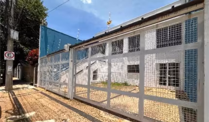 Prédio inteiro à venda ou para locação em Centro - SP