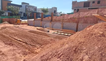 Loteamento à venda em Jardim Novo Mundo - SP