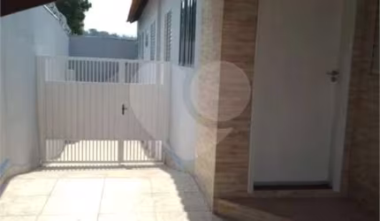 Casa com 4 quartos à venda em Vila Rio Branco - SP