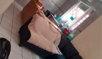 Casa com 2 quartos à venda em Parque Das Hortênsias - SP
