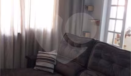 Apartamento com 3 quartos à venda em Parque Residencial Califórnia - SP