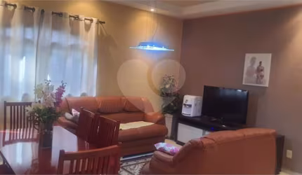Casa com 3 quartos à venda em Vila De Vecchi - SP