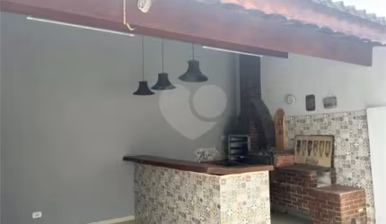 Casa com 2 quartos à venda em Jardim Alvinópolis - SP