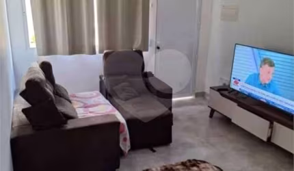 Condomínio com 2 quartos à venda em Bela Vista - SP