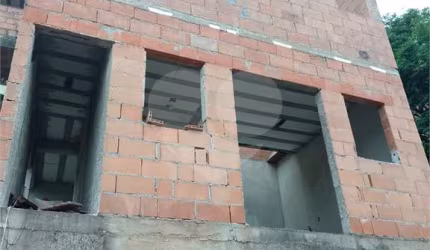 Casa com 3 quartos à venda em Jardim Brasil - SP
