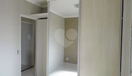 Apartamento com 2 quartos à venda em Jardim Ipaussurama - SP