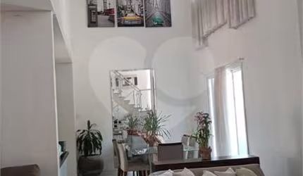 Casa com 3 quartos à venda em Jardim Paulista I - SP