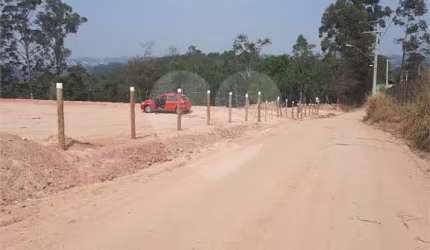 Área de Terra à venda ou para locação em Parque São Luiz - SP